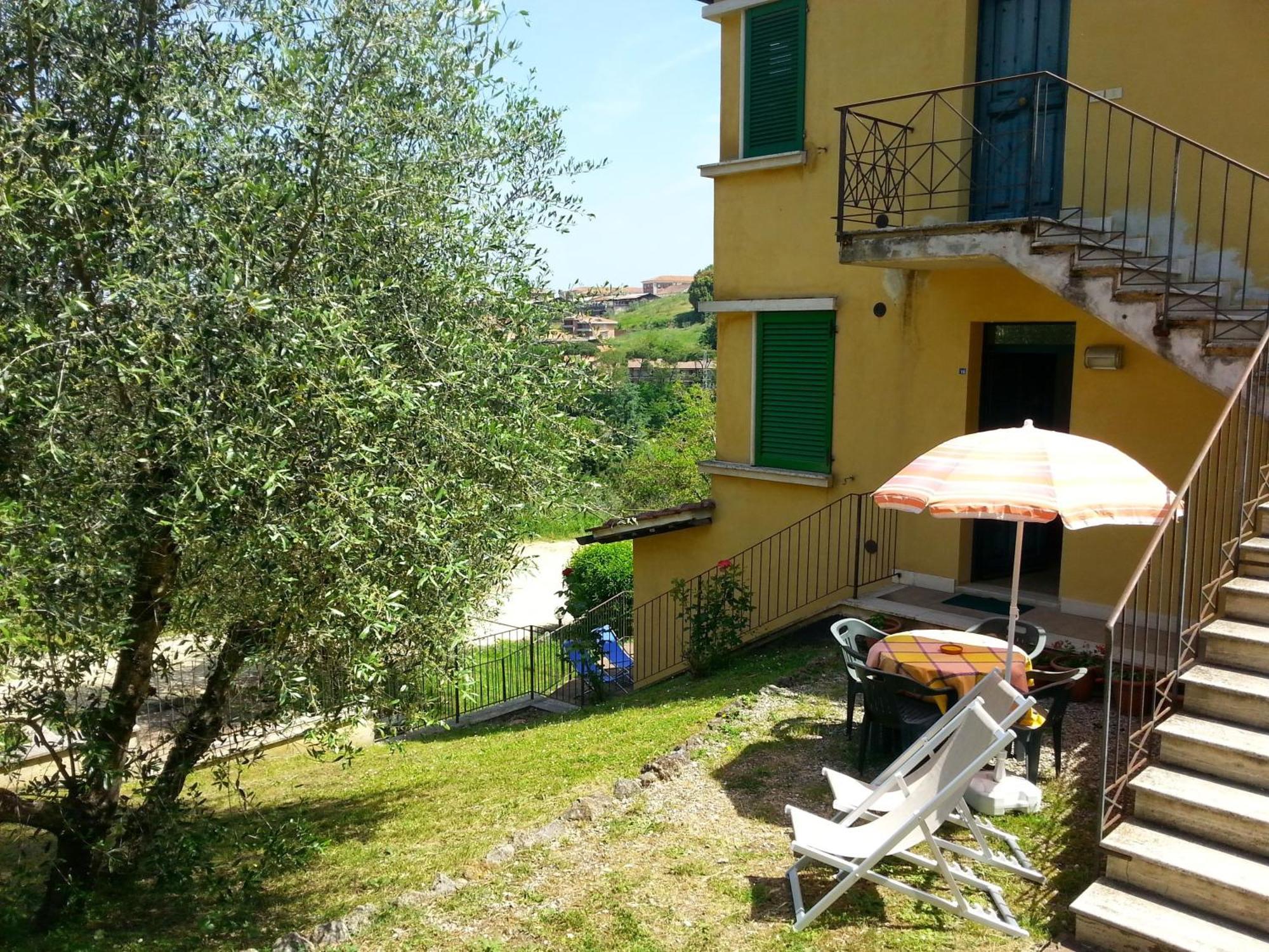 Residence Le Meridiane Siena Quarto foto